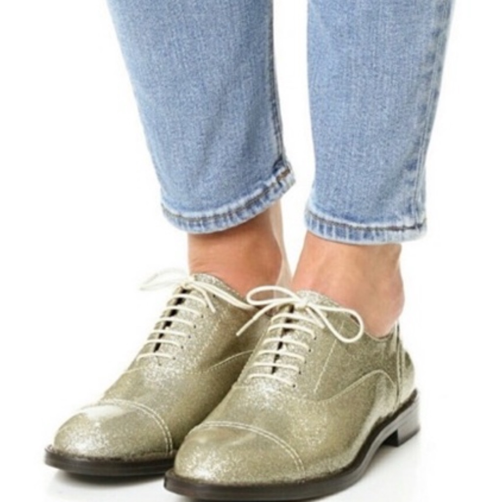 Marc Jacobs Size 5 Gold Leather Metallic Lace-Up Shoes